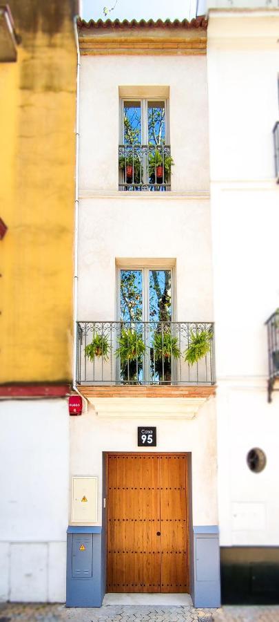 Casa 95 * Sevilla